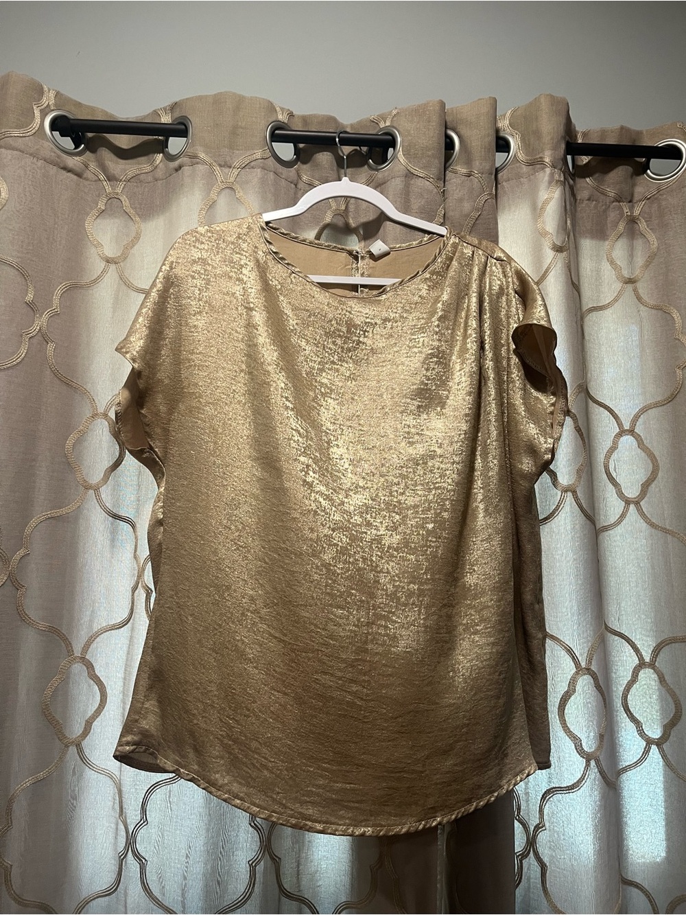 Metallic Gold Short Sleeve Blouse